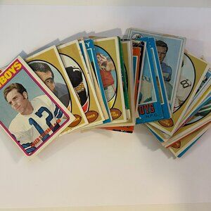RARE 1970s Topps Cards Set (40) | Roger Staubach Rookie Card | Multiple Packs